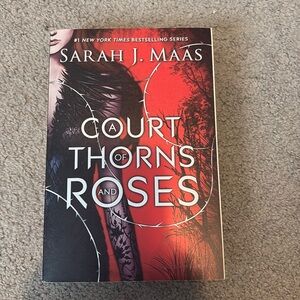 A Court of Thorns and Roses